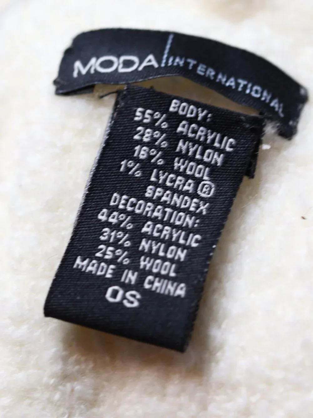 Moda International Cozy Cream Knit Scarf